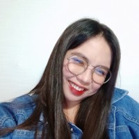 WindshieldHUB.com Employee Nicole Teves's profile photo