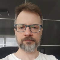 Mirosław Pilawa Email