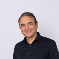 Umut Atalay Email