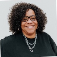 pawTree Employee Tammy Roseborough's profile photo