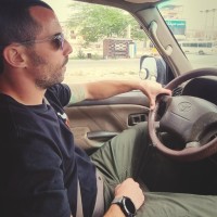 Amichai Avramot Email