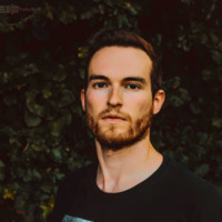 Resolve Employee Evan W's profile photo