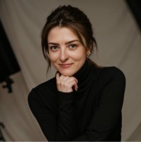 Liubov Muliar Email
