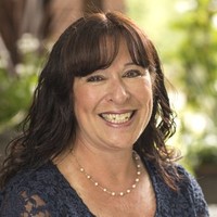 Jan Combs Email & Phone Number