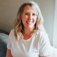 Tess Olson Email & Phone Number