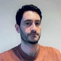 Tuğrul Avuçlu Email