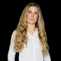 Pernille Callesen Email