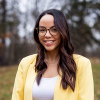 Boston College Lynch School Employee Kiara Tsinzo's profile photo
