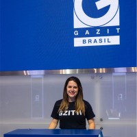 Bruna Pupo Email