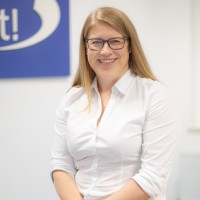 Sonja Hackl Email
