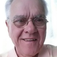 Queen's Harbour Financial Employee Daniel Riney's profile photo