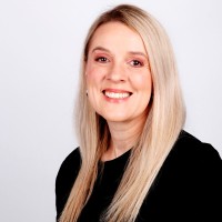 Jolize Lightfoot Email