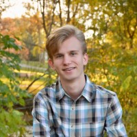Evan Delvaux Email
