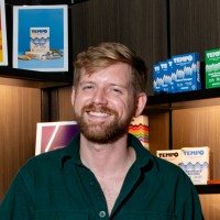 Eaze Employee Robert Holland's profile photo
