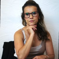 XPlay Employee Debora Hemsing Cordeiro's profile photo
