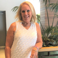 IRIS USA, Inc. Employee Sue Hammond's profile photo