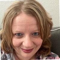 Sheboygan Paint Company Employee Kelly Rundhaugen's profile photo