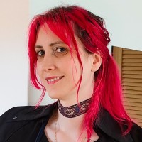 Luna Shirley Email & Phone Number