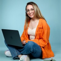 Off The Wall Company Employee Emily Scholl's profile photo