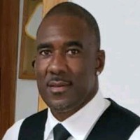 Leslie Saunders Email