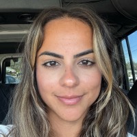 Lennar Title Employee Mayara Lopes's profile photo