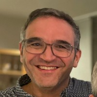 Leonel da Cunha Email