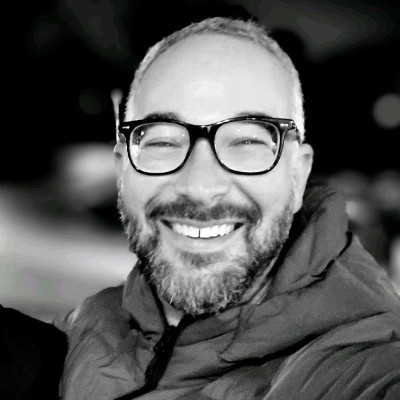 Eric Weisz Photo // Wise Oak Photo Employee Eric Weisz's profile photo