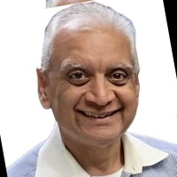 HealthTech Solutions Employee Arvind Malhotra's profile photo