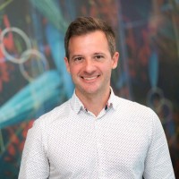 Maximilian Muntean Email