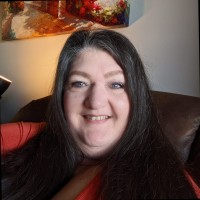 Contractor Website Services Employee Sandra Kramer's profile photo