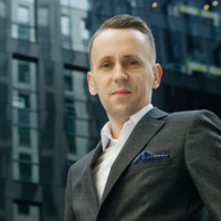 Łukasz Świerk Email