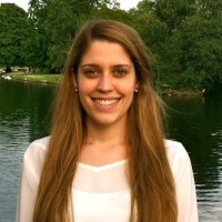 María J Sánchez García Email