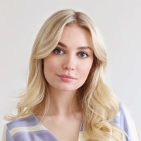 Rich & Royal - Peter Stupp Design Mode GmbH Employee Vladilina Neukirch's profile photo