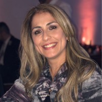 West Brasil Distribuidora Employee Débora Gonsalves's profile photo
