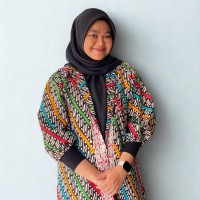 Universitas Sriwijaya Employee Riska Tharika's profile photo