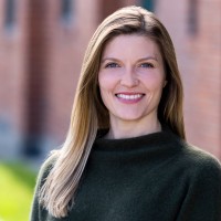 Lake Union Partners Employee Sarah Thies's profile photo