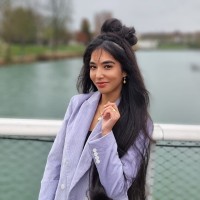 Mouna Amad Email