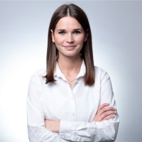 Caroline Tomas Email