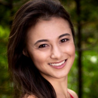 MarkManson.net Employee Olina Cavedoni's profile photo