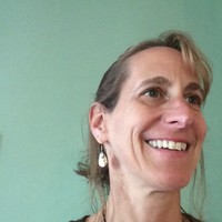 Carolyn Misch Email & Phone Number