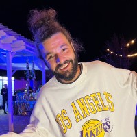 Razvan Sut-Arhire Email