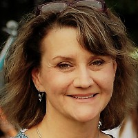 Dianne Wright Email & Phone Number