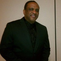 Colliers-International Employee Chris Christopher's profile photo