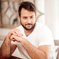 Oleg Kleiner Email