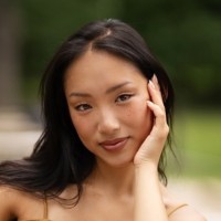 Sarah Lee Email & Phone Number