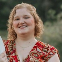 HOLLINGER METAL EDGE, INC. Employee Alise Munro's profile photo