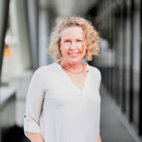 Synopsys Inc Employee Cara Walker's profile photo