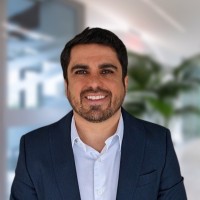 Thiago Candido Email