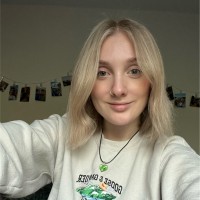 Chloe Tomkins Email