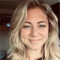 Brooks Grocery Employee Gloria Wesson's profile photo
